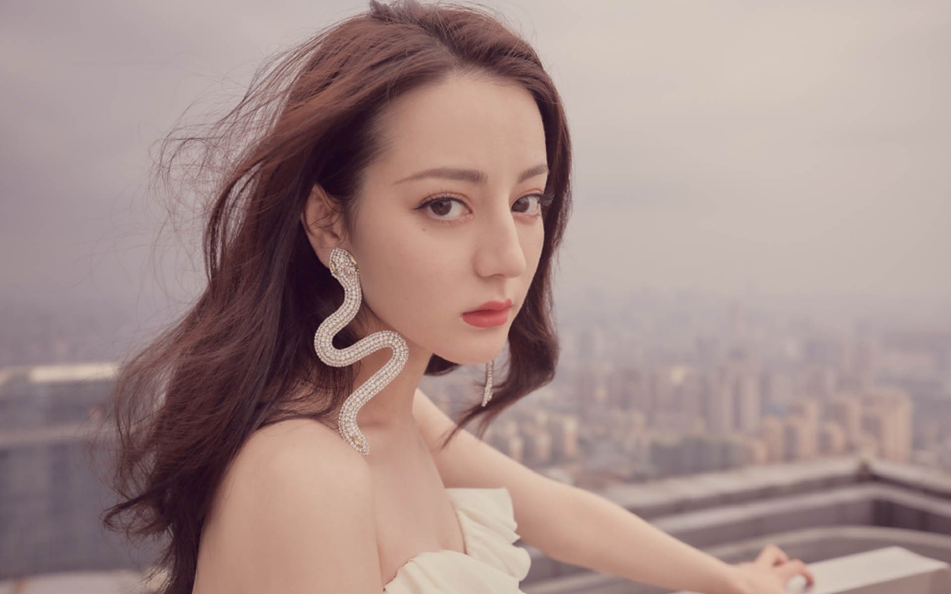 “英超球队奋勇拼搏,争夺高端欧战名额”,英超排名欧冠资格