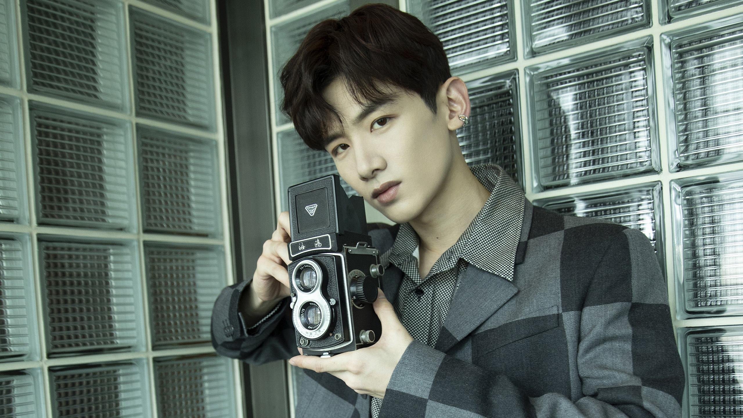 法国马术队在巴黎奥运会三项赛团体决赛中获得银牌,展现出色表现。